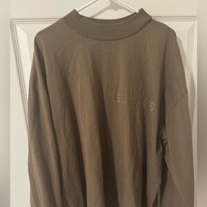 Men’s essentials long sleeve